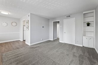 Building Photo - Beautiful 1 Bedroom in Brookside Area! $250 OFF Move in Special!