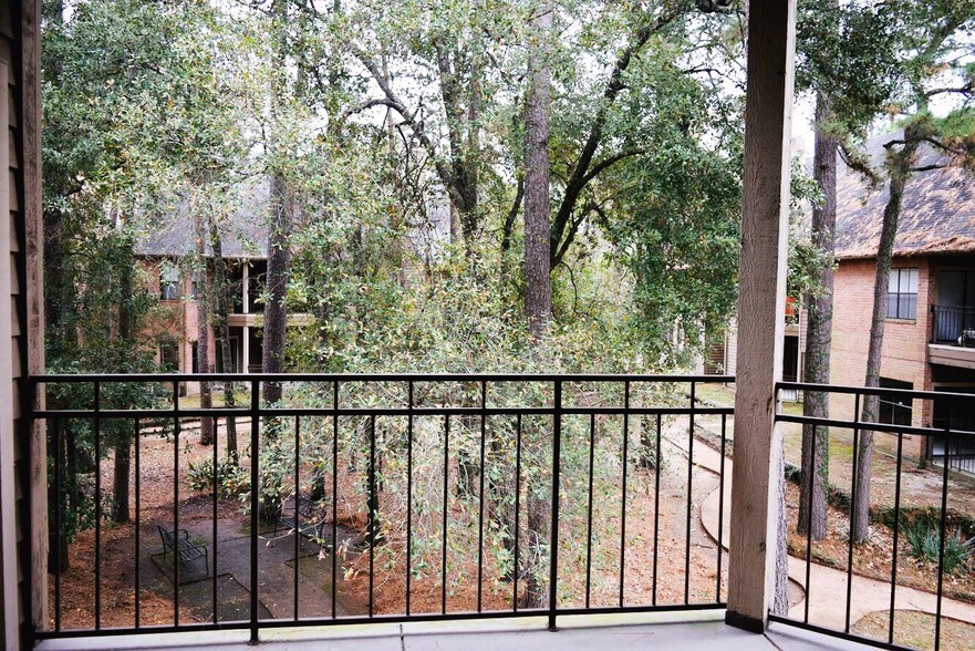 Building Photo - Chasewood Apartments