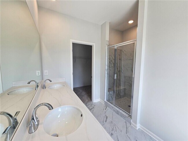 Building Photo - 3670 Willow Glade Trl
