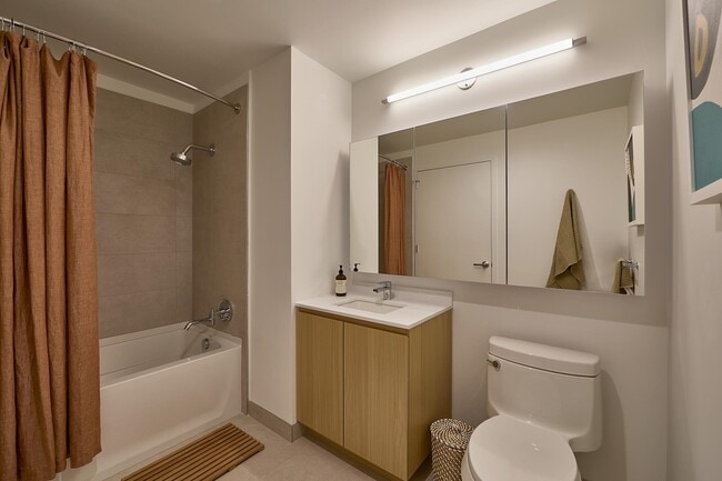 Building Photo - 505 Summit Ave