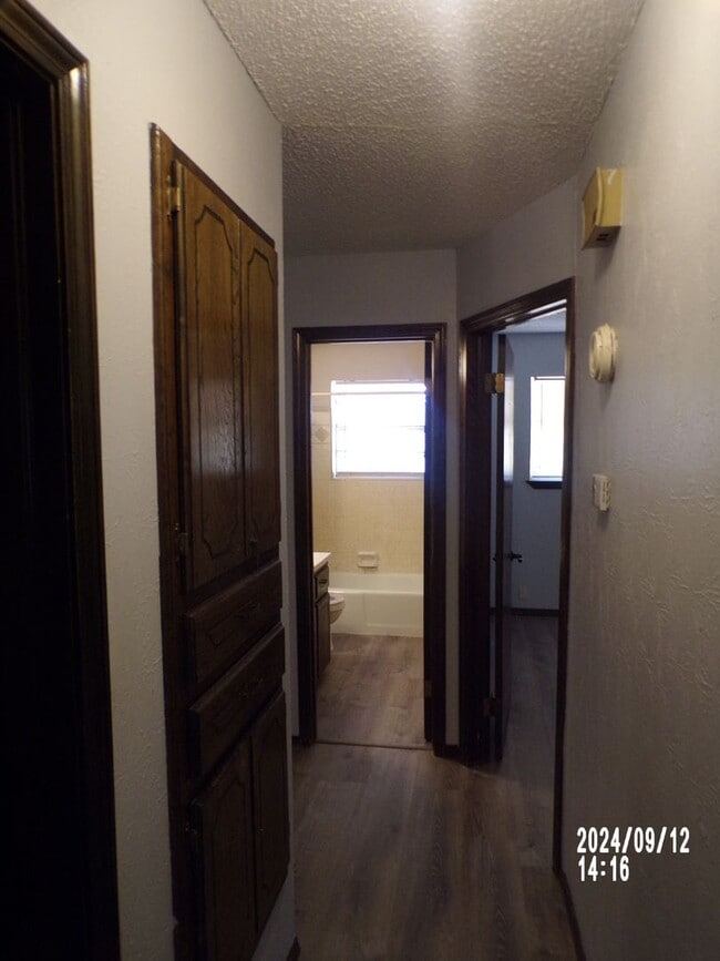 Building Photo - Pets negotiable with owner approval