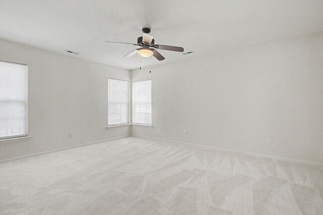 Building Photo - 354 Canaan Cir