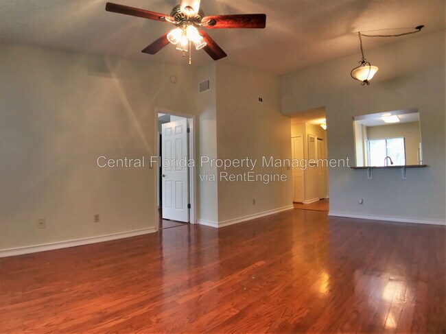 Building Photo - 2404 Gallery View Dr
