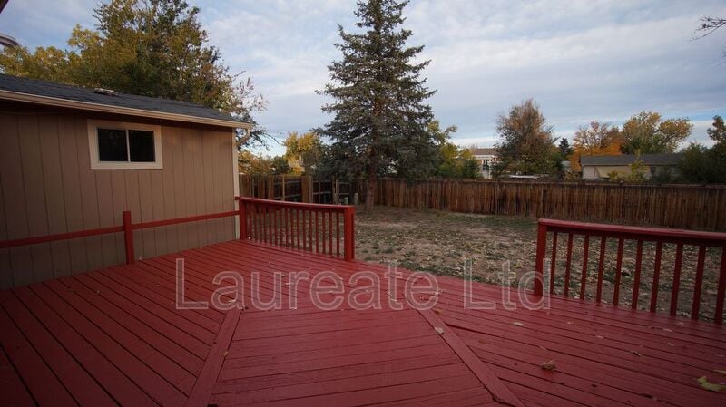 Building Photo - 15559 E Bates Ave