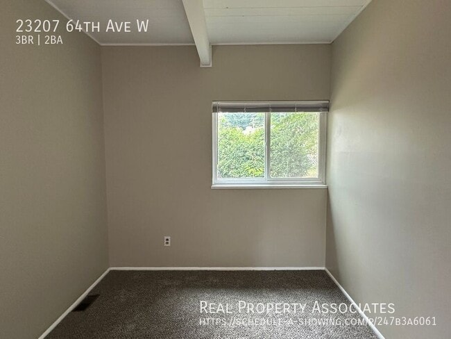 Building Photo - 23207 64th Ave W