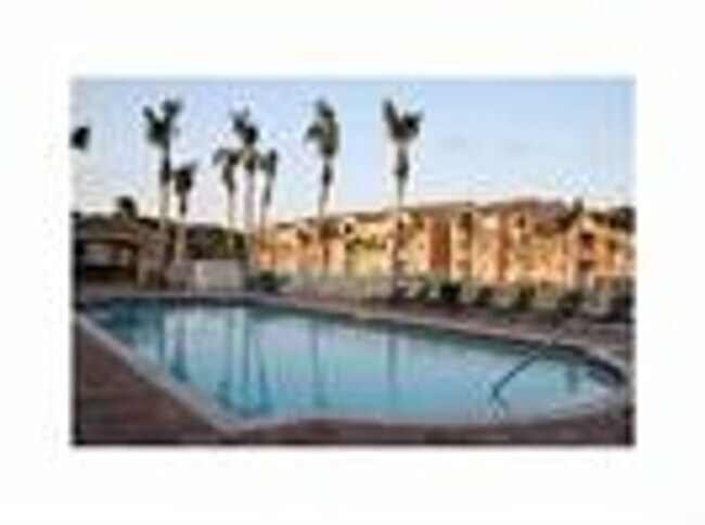 Building Photo - 2640 S University Dr