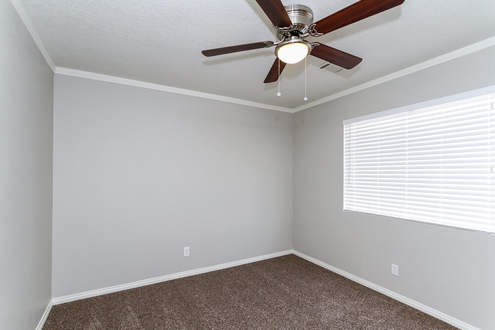 Building Photo - 857 Schooner Dr