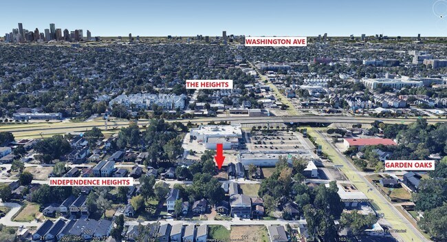 Building Photo - 122 E 31st 1/2 St