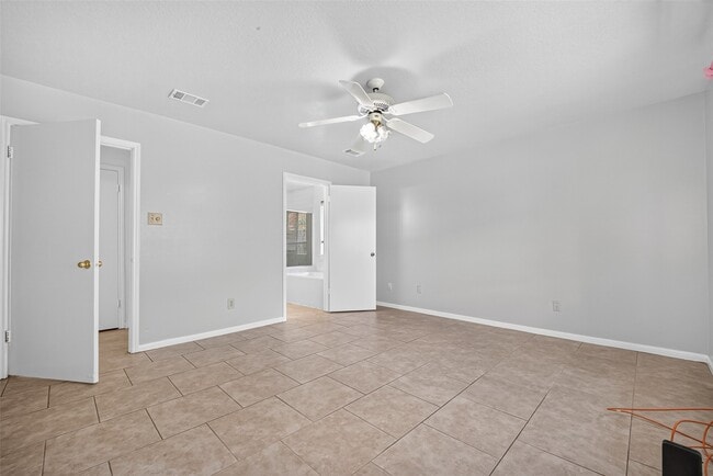 Building Photo - 6510 Grand Haven Dr