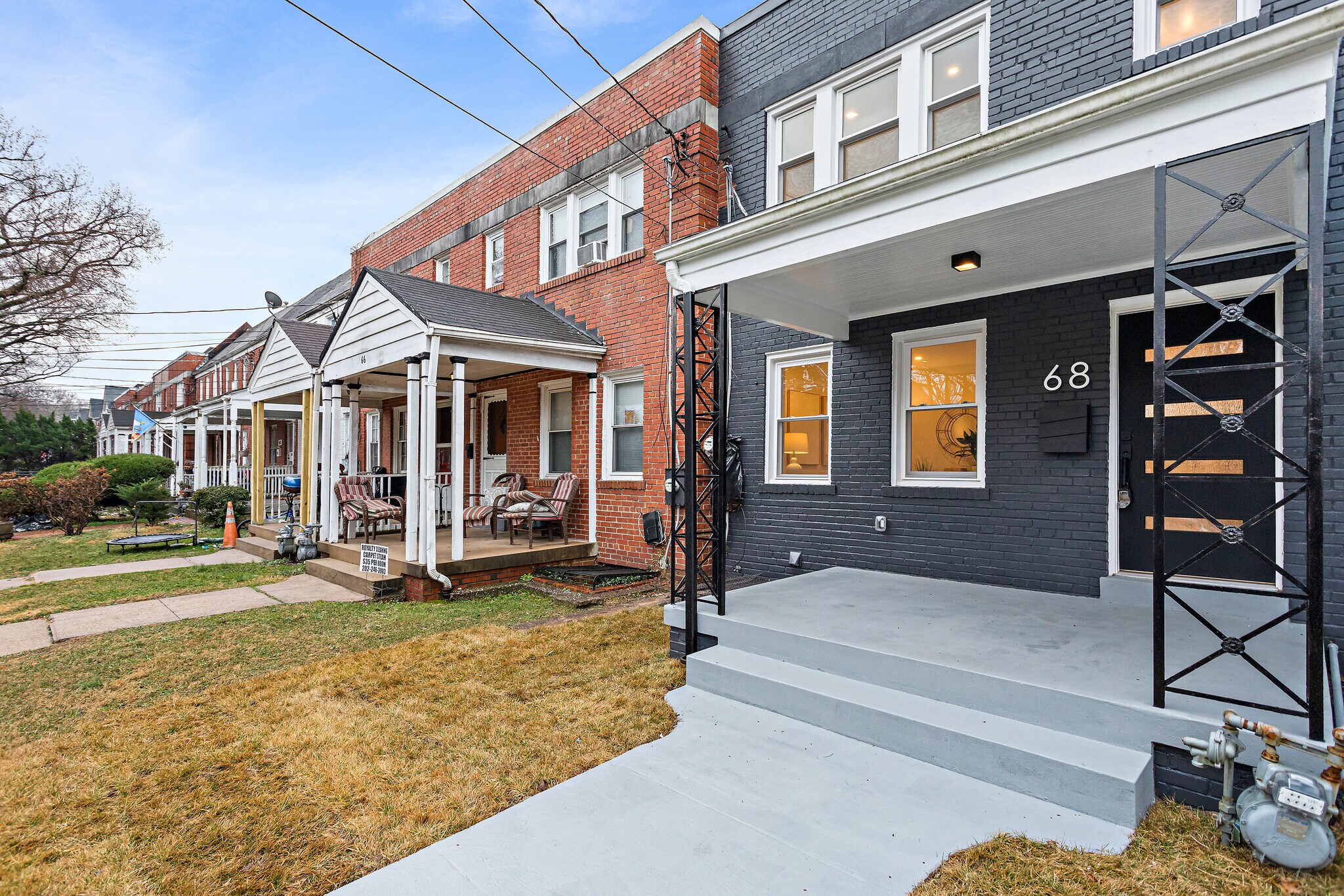 Building Photo - 68 Farragut Pl NW