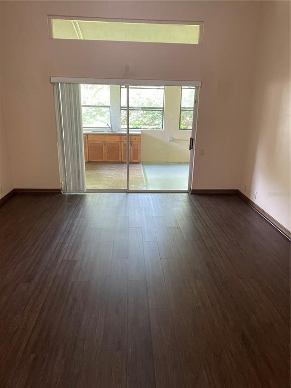 Building Photo - 3007 Forest Club Dr