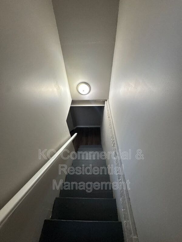 Building Photo - 218 SW 19th St