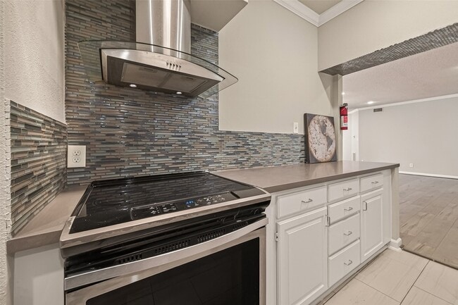 Building Photo - 4024 Breakwood Dr