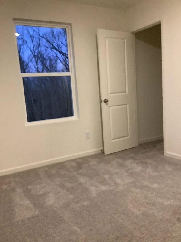 Building Photo - 4664 Sunrise Rdg