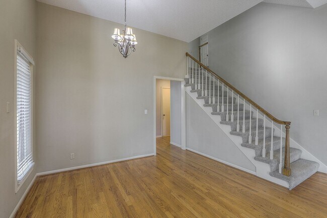 Building Photo - {11409} Updated Duplex in Fantastic Location + Two Car Garage + Main Level Master + Covered Deck