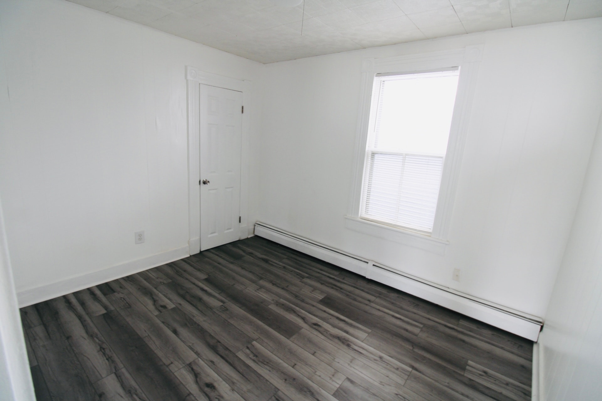 Building Photo - 61 N Leonard St