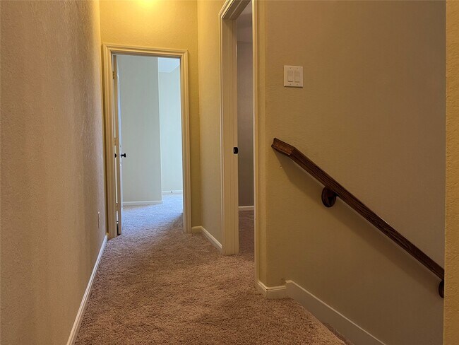 Building Photo - 12250 La Strada St