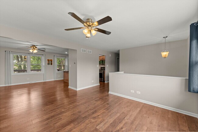Building Photo - 15954 Ozark Ave