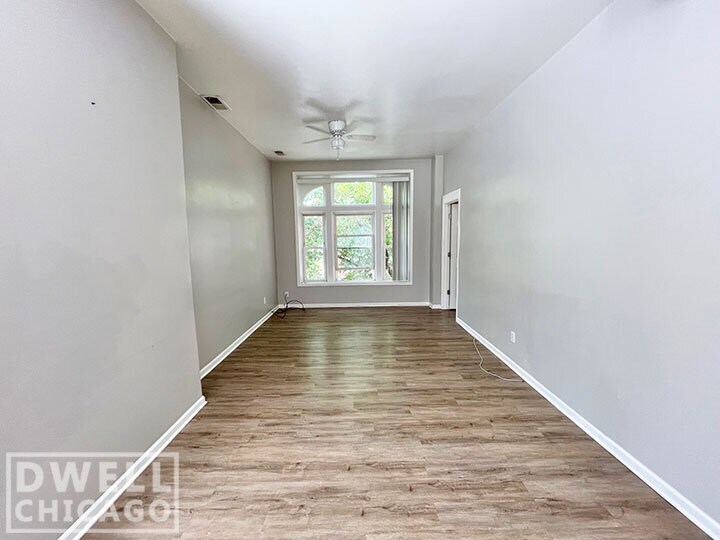 Building Photo - 2135 S Fairfield Ave