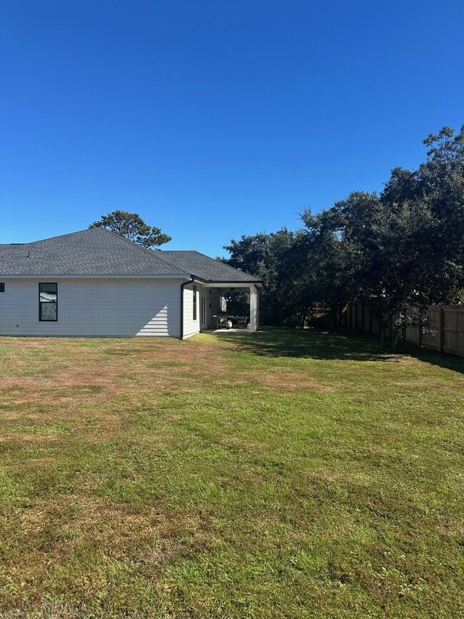 Building Photo - 4819 Whitewood Rd