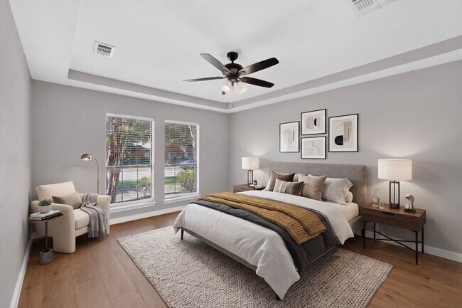 Building Photo - Beautifully Renovated Home In Carrollton Ready For Move-in