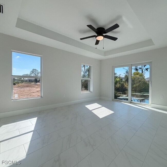 Building Photo - 3716 NE 15th Ave