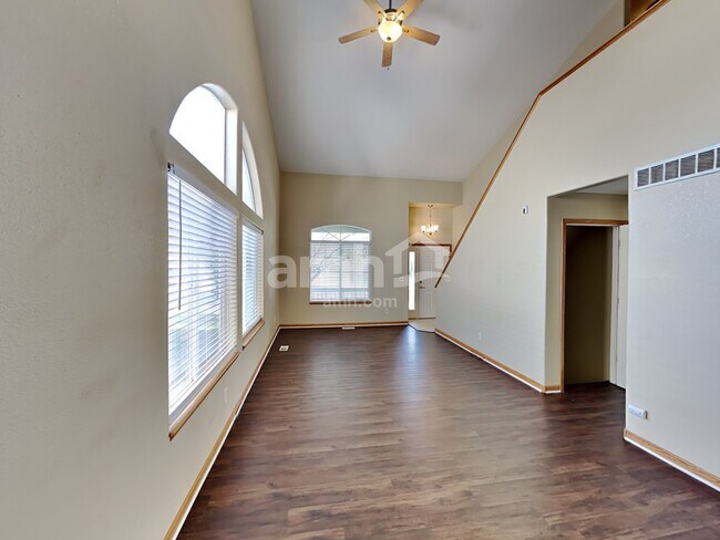 Building Photo - 3808 Ironhorse Drive