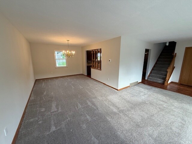 Building Photo - 465 Calverton Pl