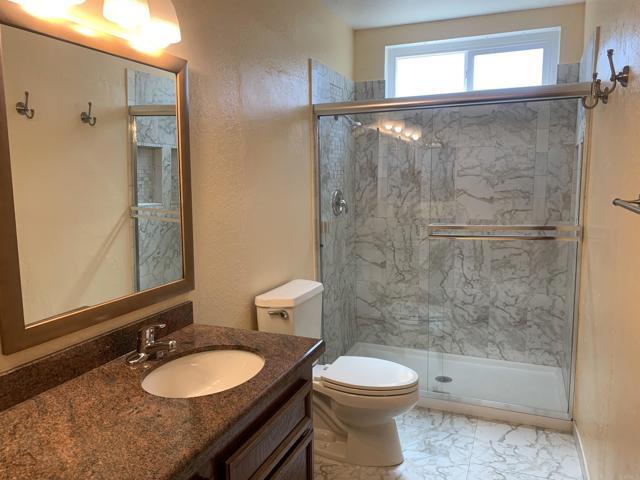 Building Photo - 2062 Linda Ln