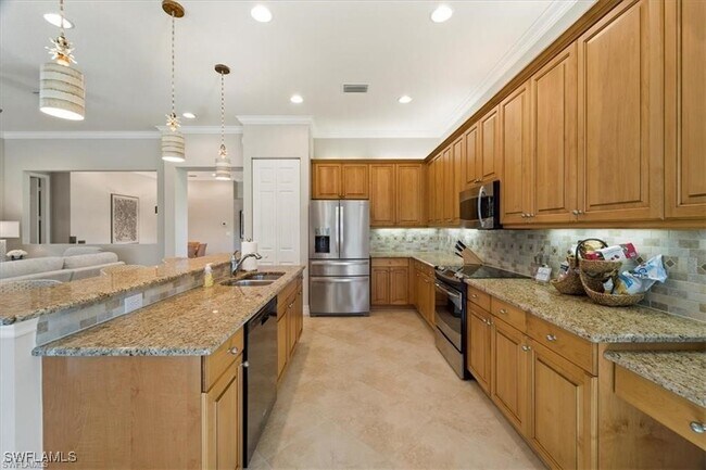 Building Photo - 6670 Marbella Ln