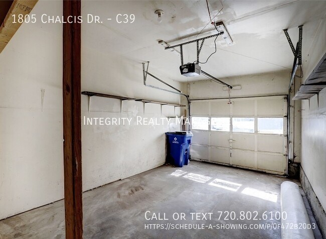 Building Photo - 1805 Chalcis Dr