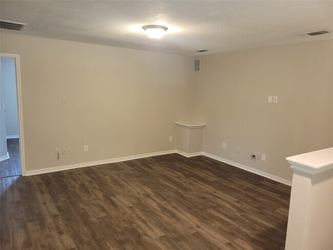 Building Photo - 3402 Crosby Landing