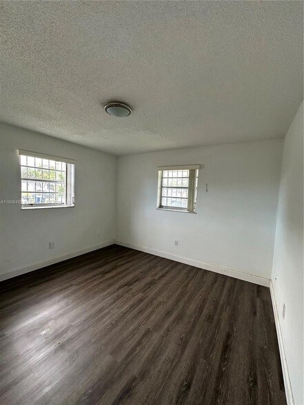 Building Photo - 11465 SW 215th St