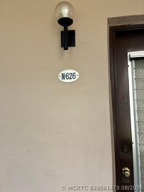 Building Photo - 626 Normandy Ln