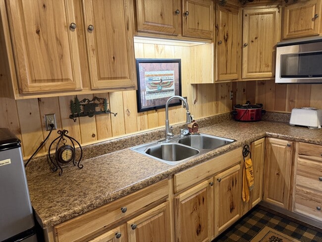 Building Photo - 241 Owl Roost Trail