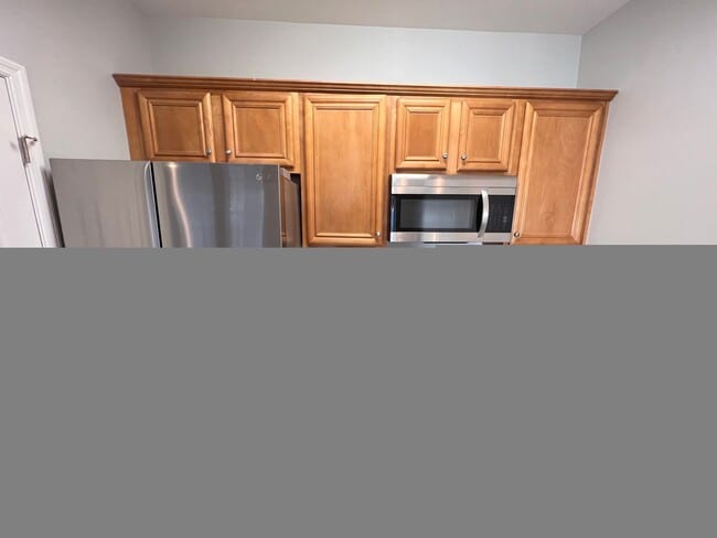 Building Photo - Upgraded 2 Bed/2.5 Bath Townhome in Leland!