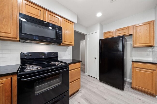 Building Photo - 3504 Wendel Cove