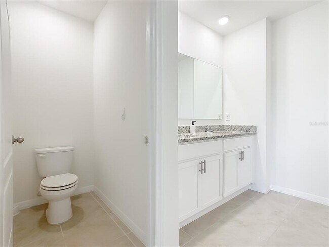 Building Photo - 2119 Tay Wes Dr