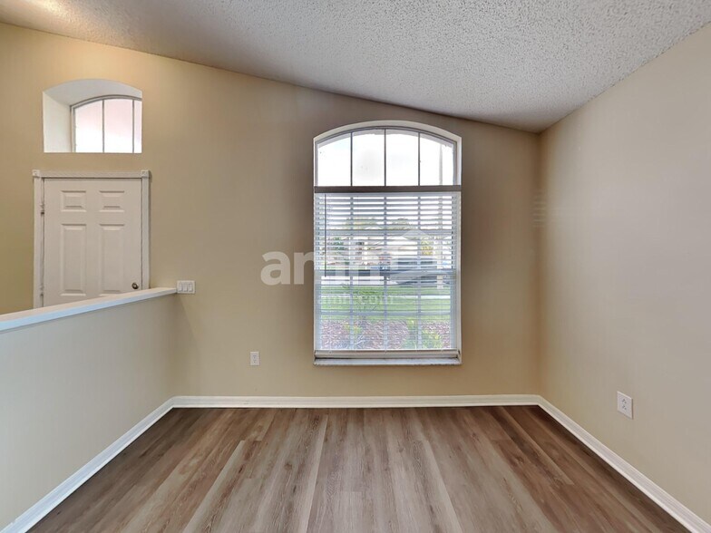 Building Photo - 1203 Timber Trace Dr