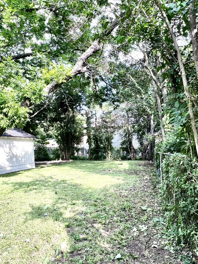 Building Photo - 2808 Morrow Ave