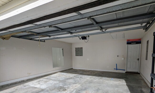Building Photo - 89 Carlisle Ln