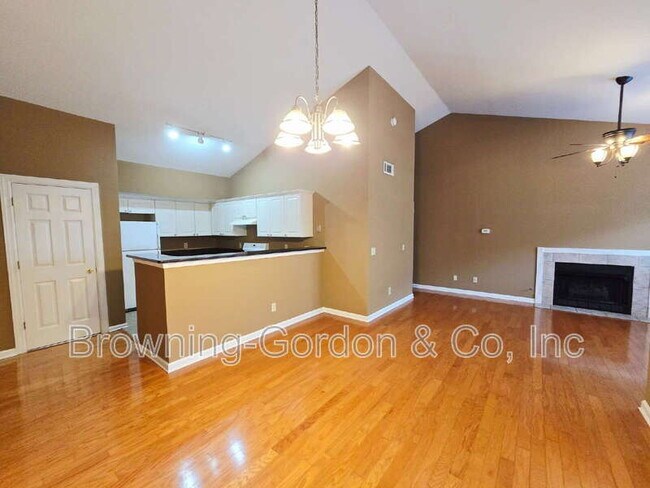 Building Photo - 6820 Hwy 70 S