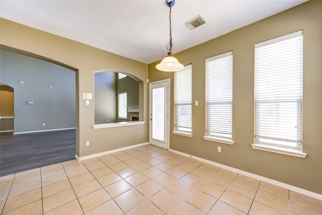 Building Photo - 2810 Shadow Canyon Ln