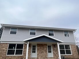 Building Photo - 520 Van Dyke Ave