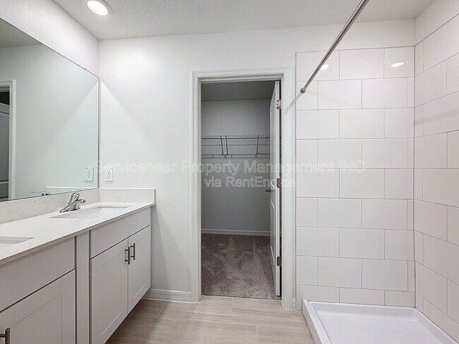 Building Photo - 11267 Flourish Dr.