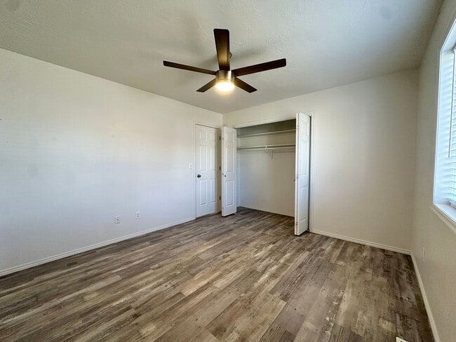 Building Photo - Cute Home For Rent In Rexburg
