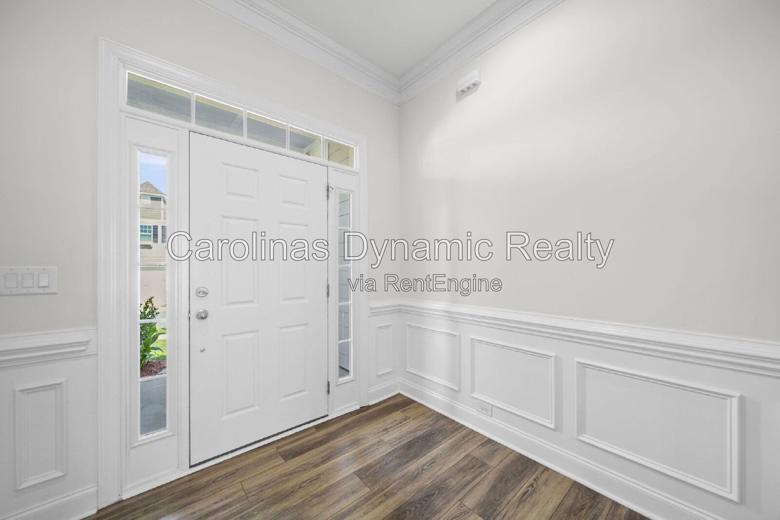 Building Photo - 1106 Cigar Ln