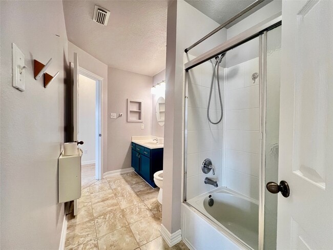 Building Photo - 14214 Ayers Rock Rd