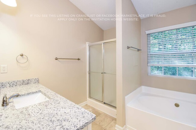 Building Photo - 2685 Fort Daniels Dr NE