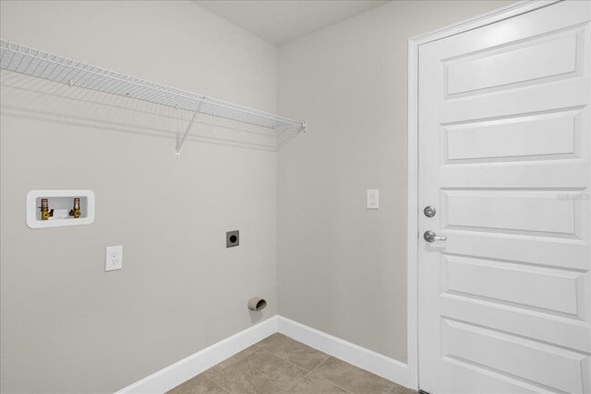 Building Photo - 671 Tanaro Ln